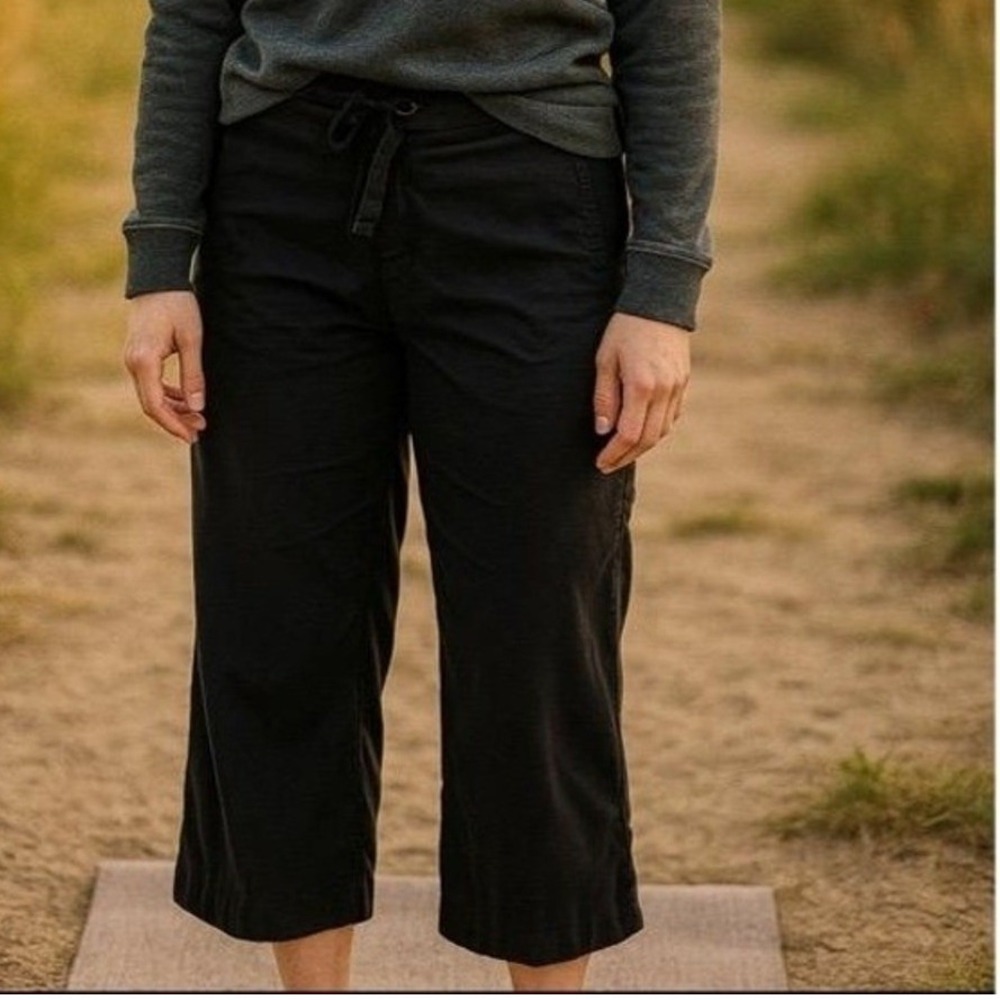 Lucy‎ Capri Pants Womens Large Short Black Drawstring Waist Cargo Yoga Active